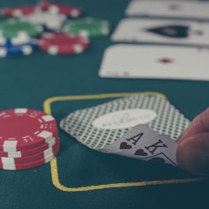 3 Αποτελεσματικές συμβουλές πόκερ που είναι ιδανικές για κινητό καζίνο