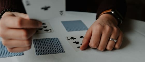 Πώς να παίξετε αποτελεσματικά παιχνίδια σε ένα καζίνο για κινητά